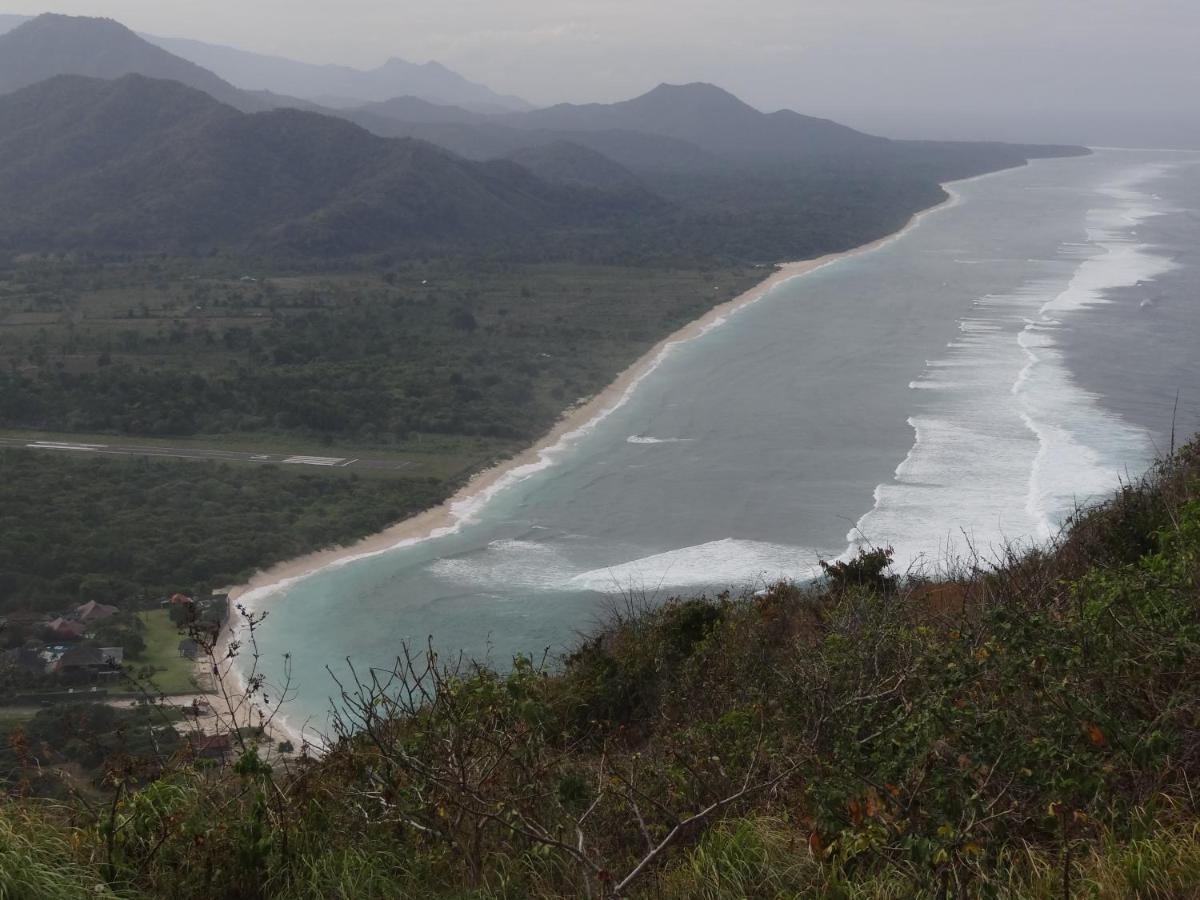 Naia Villas And Bungalows Sumbawa Sekongkang 외부 사진